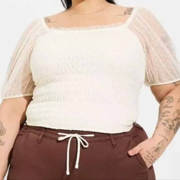 Torrid 6X Square Neck Dot Mesh Smocked Crop Top - Picture 1 of 4